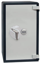 Ollé I-5 Grade 1 safe with code lock, front view